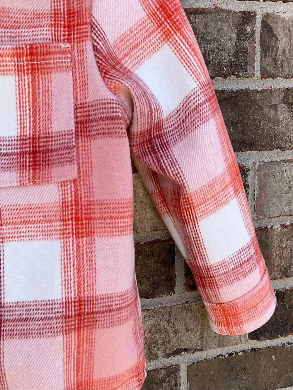 Take 50% OFF- Old Navy Coral and Orange Plaid Button-Front Shacket, Size-6